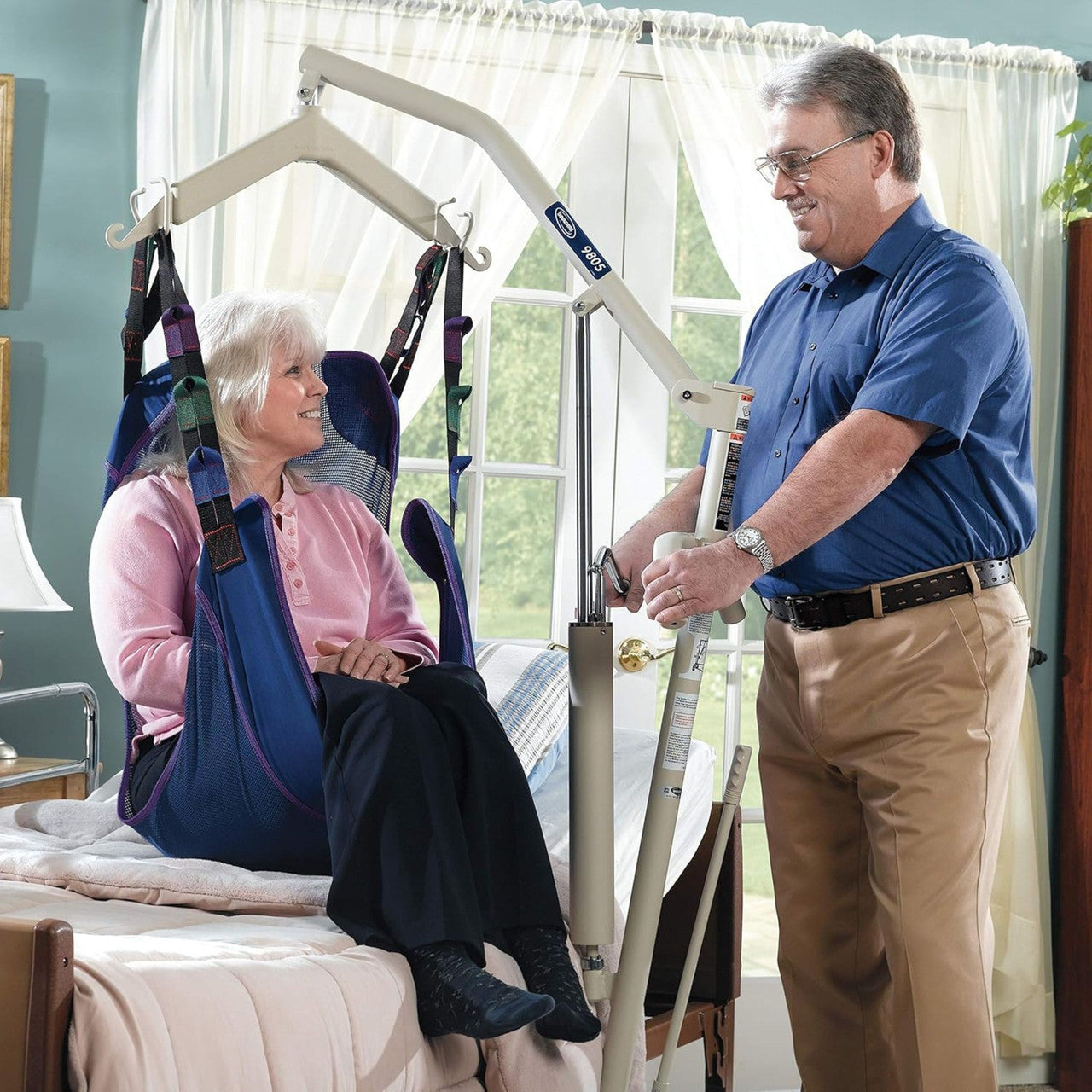 Invacare 9805P Hydraulic Patient Lift - 450 lb Weight Capacity