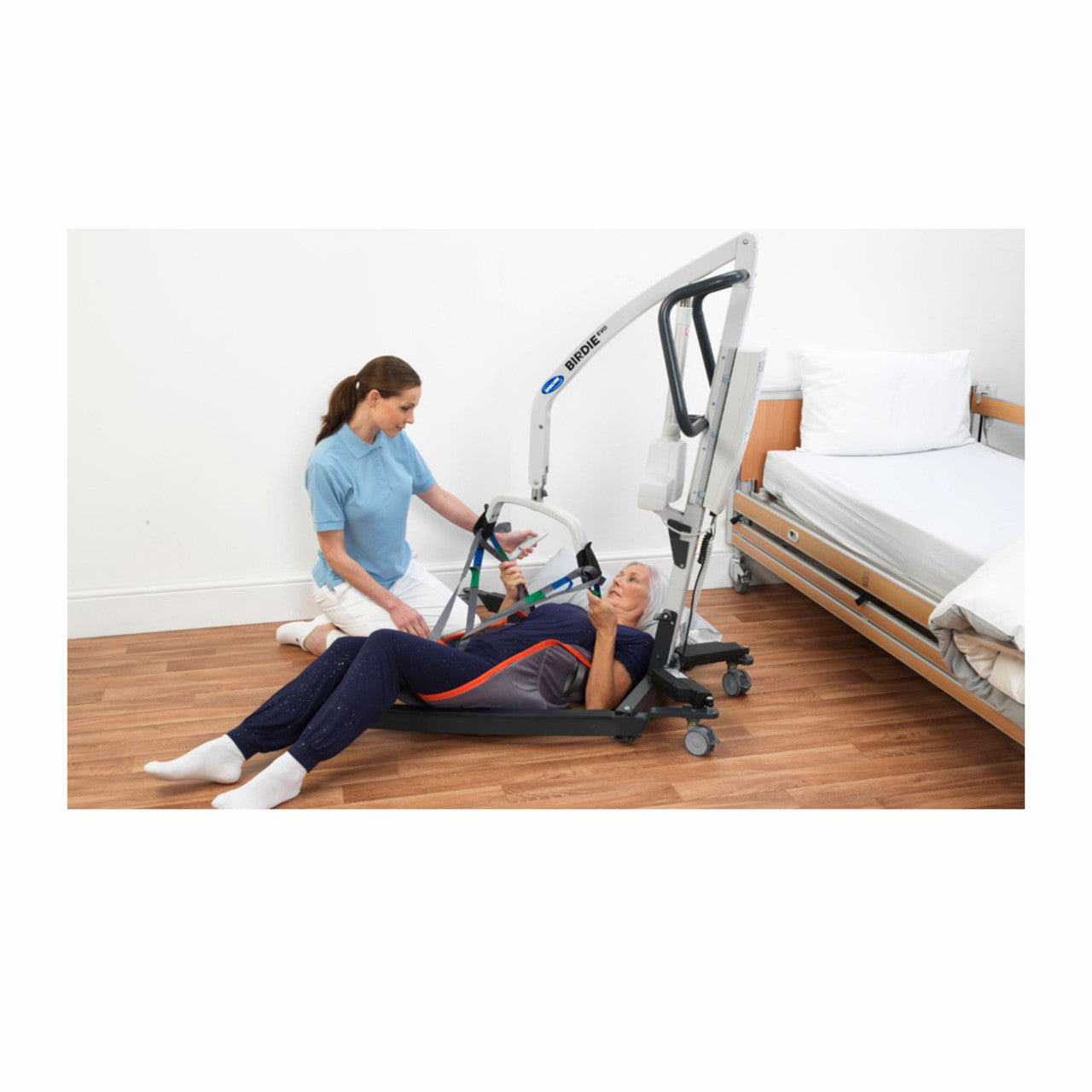 Invacare Birdie Evo XPLUS Patient Lift - 463 lb Capacity - Electric Floor Lift